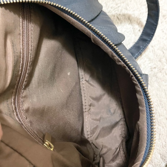 Matt by Matt & Nat Crossbody Bag - Picture 13 of 13